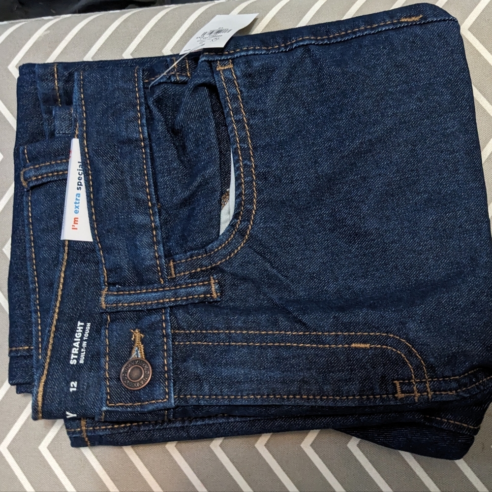 NWT BOYS OLD NAVY JEANS SIZE 12